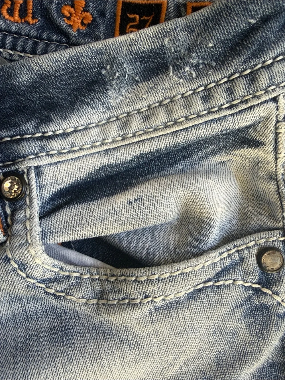 Rock Revival Jen Skinny Jeans Size 27 Light Wash Distressed Stretch Denim